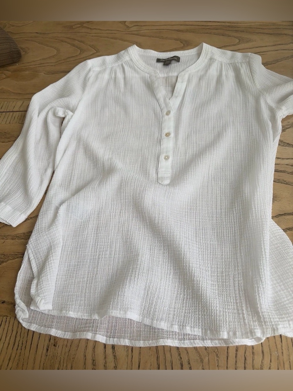 S White Tommy Bahama Women's Cotton Coastview Gauze Top Size Small 1/4 Button EU